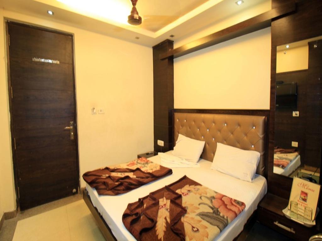 Adb Rooms Hotel Chander Palace Neu-Delhi Exterior foto